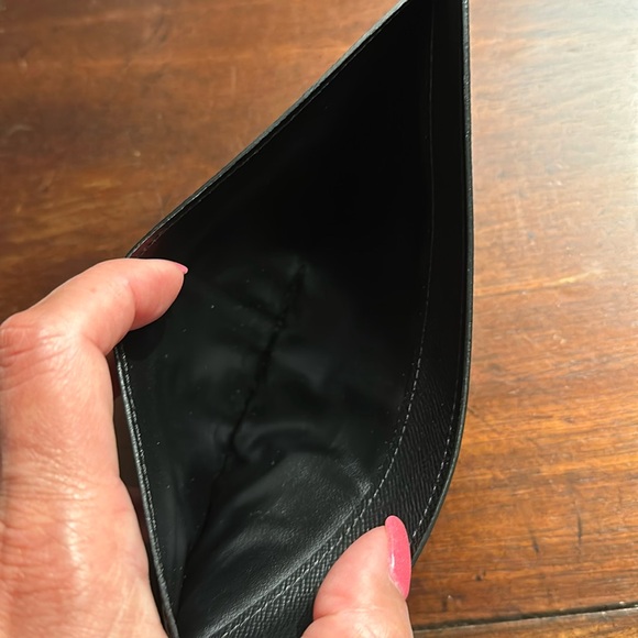 EUC Louis Vuitton Damier Graphite Long Card Holder - Picture 4 of 6